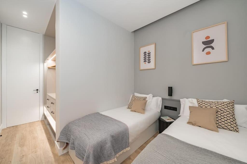 Centro XIII Calle De La Paz 2Br 2Bh マドリード エクステリア 写真