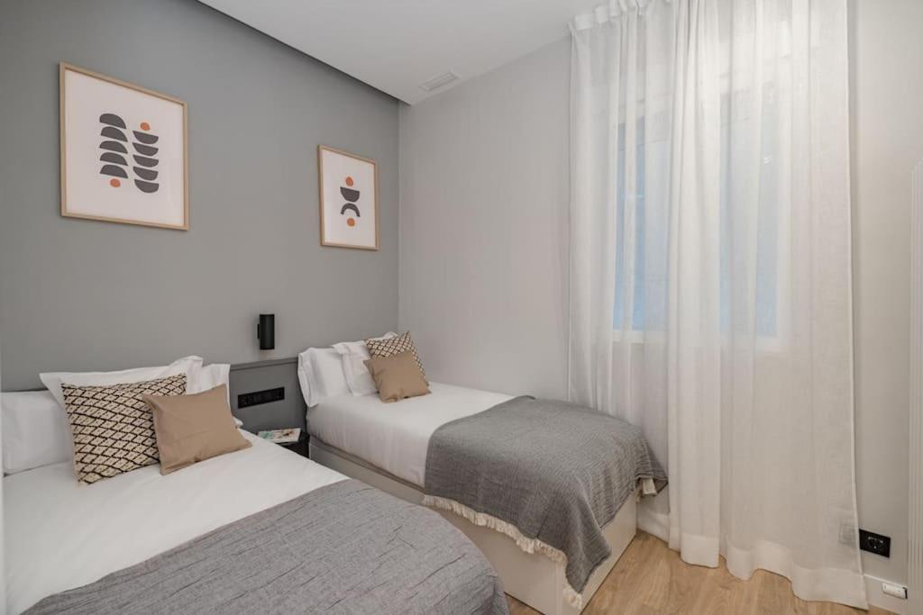 Centro XIII Calle De La Paz 2Br 2Bh マドリード エクステリア 写真